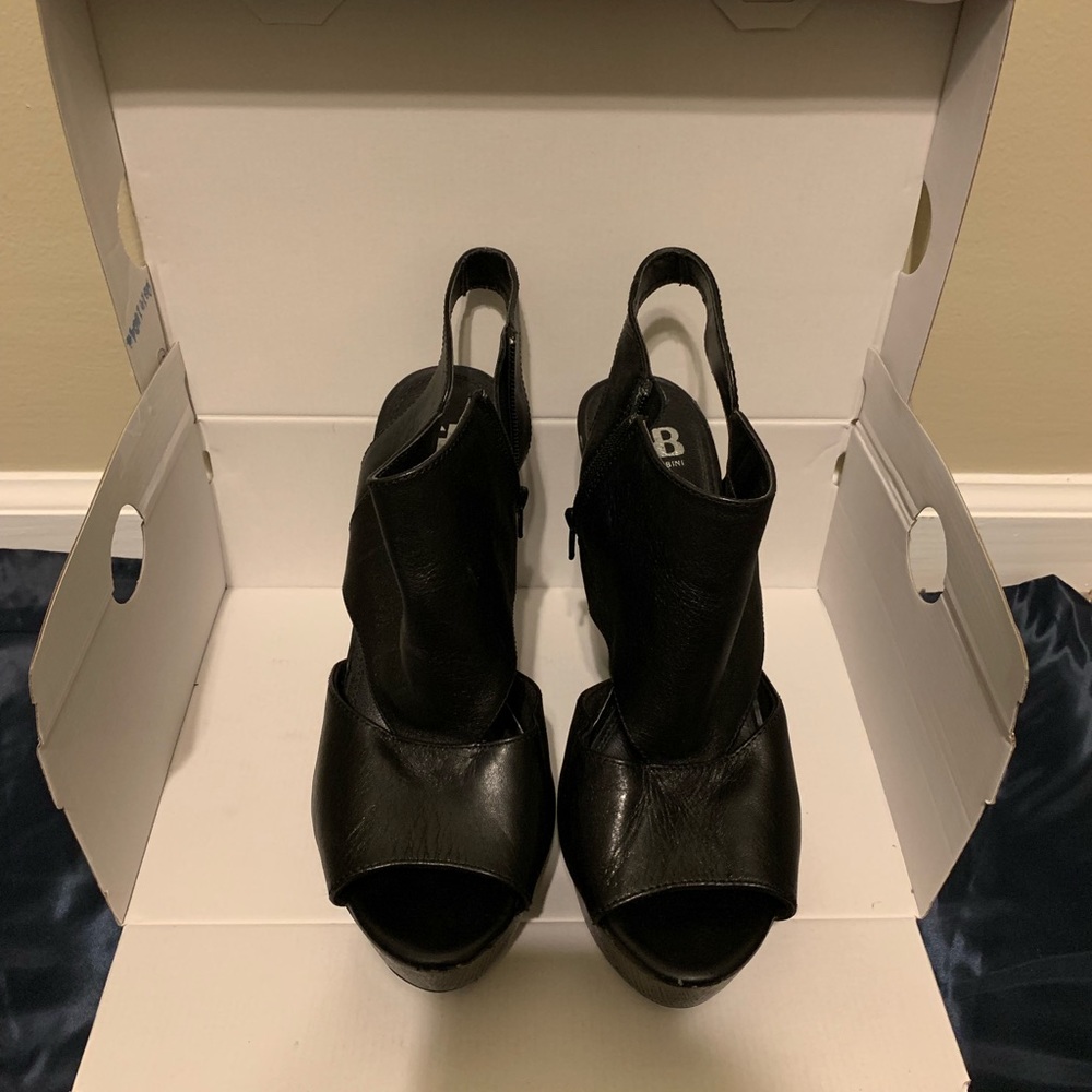 Gianni Bini Sandal